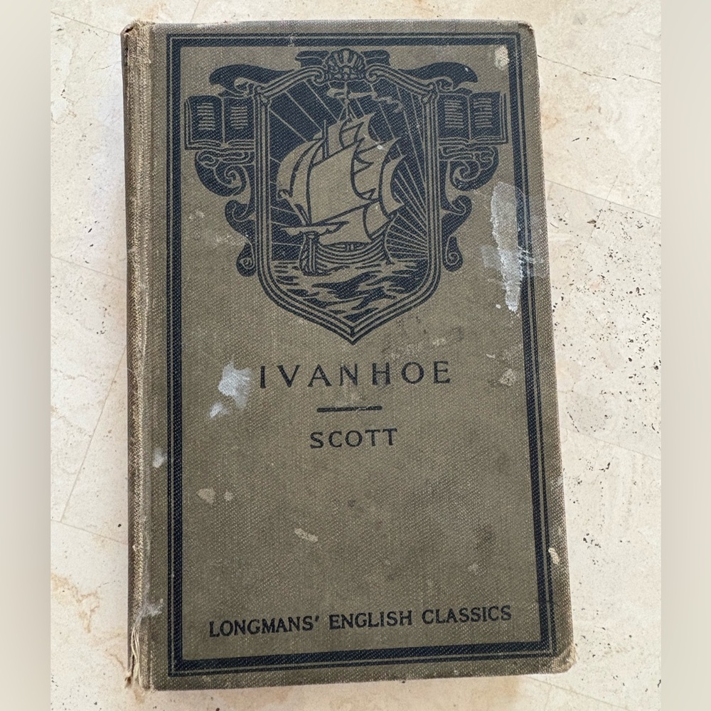 Ivanhoe book